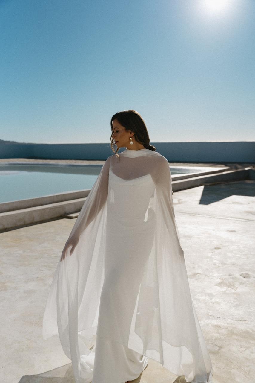 Lyra bridal gown, editorial view 8
