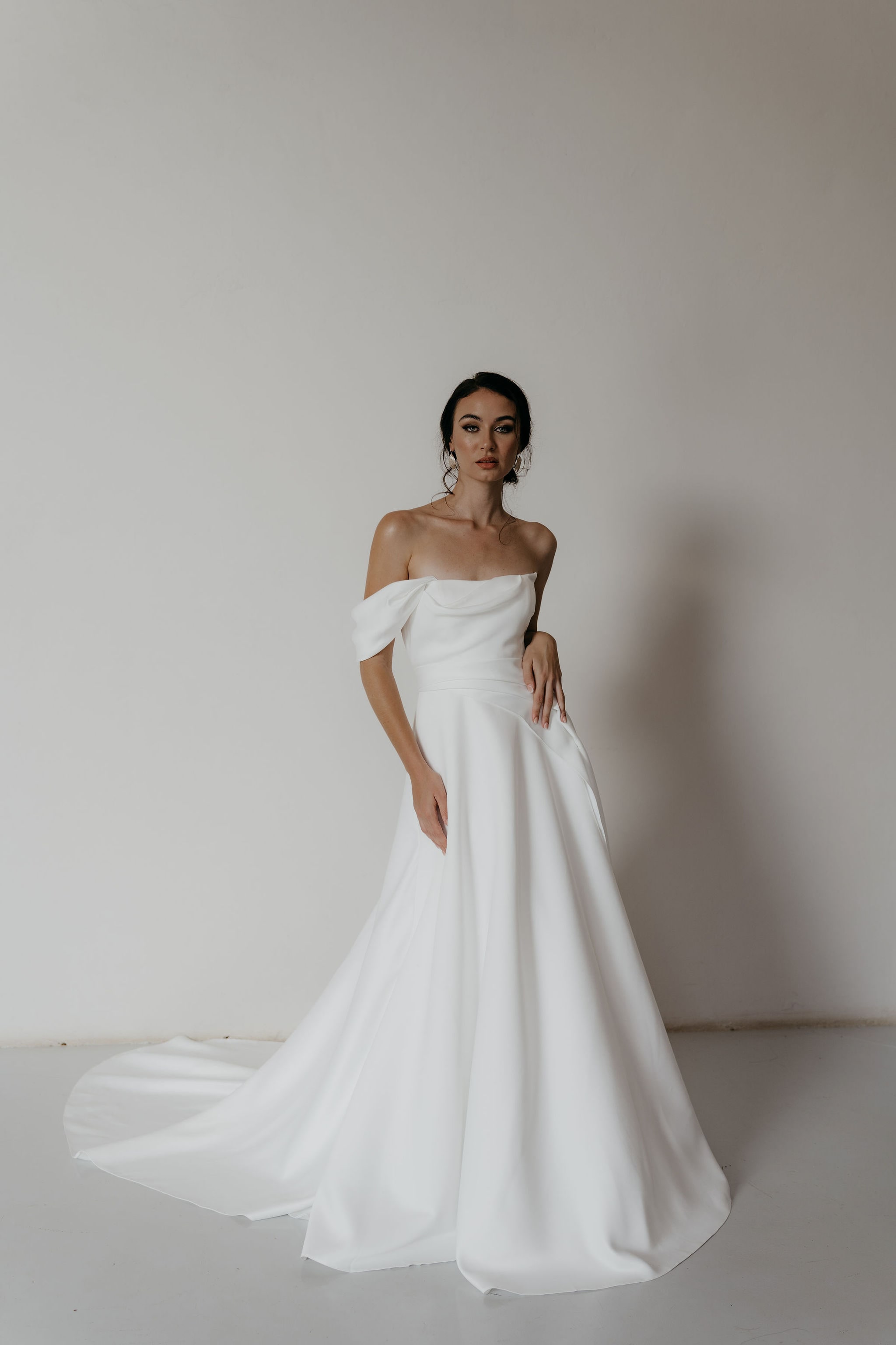 Wavea bridal gown, editorial view 5
