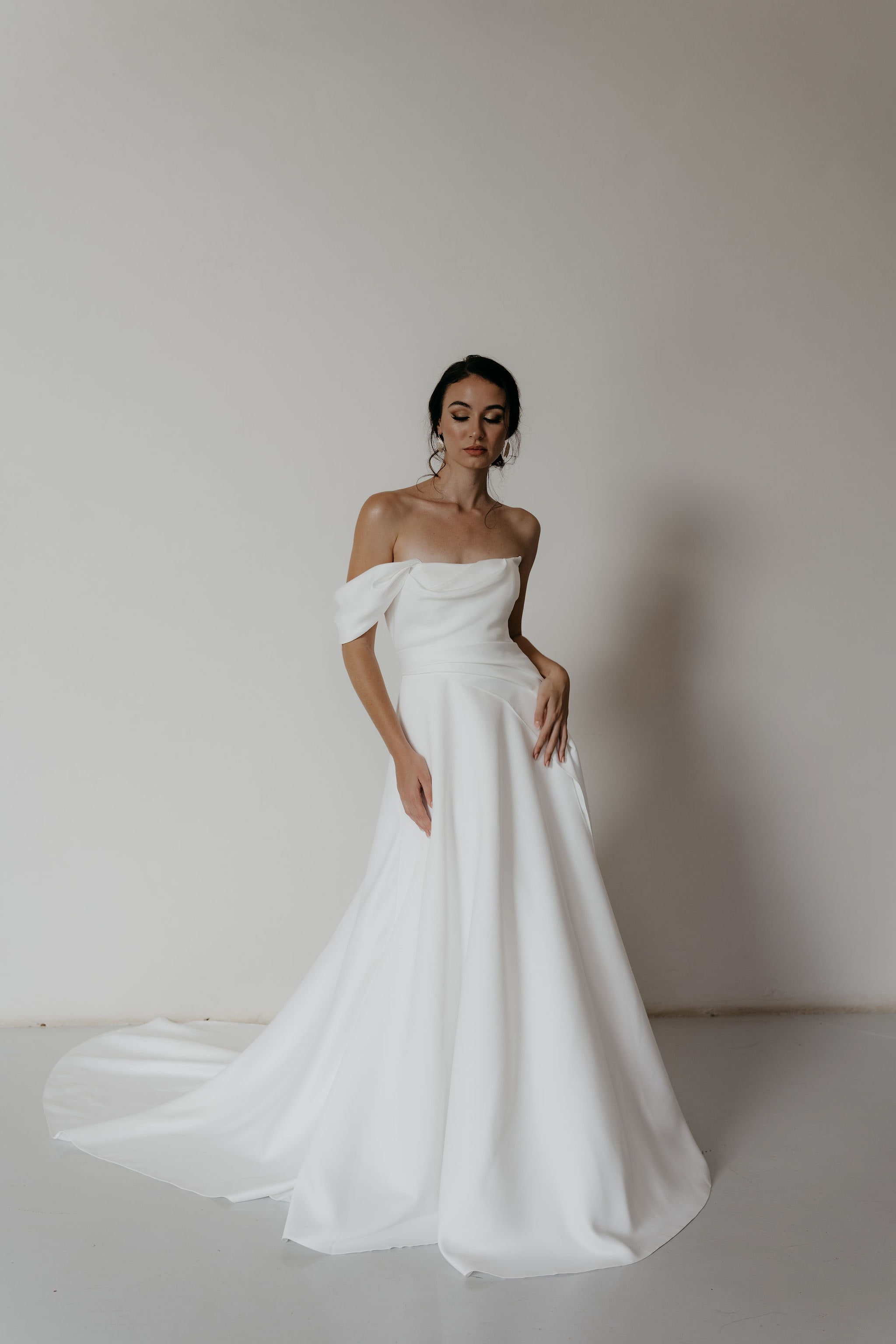 Wavea bridal gown, editorial view 3